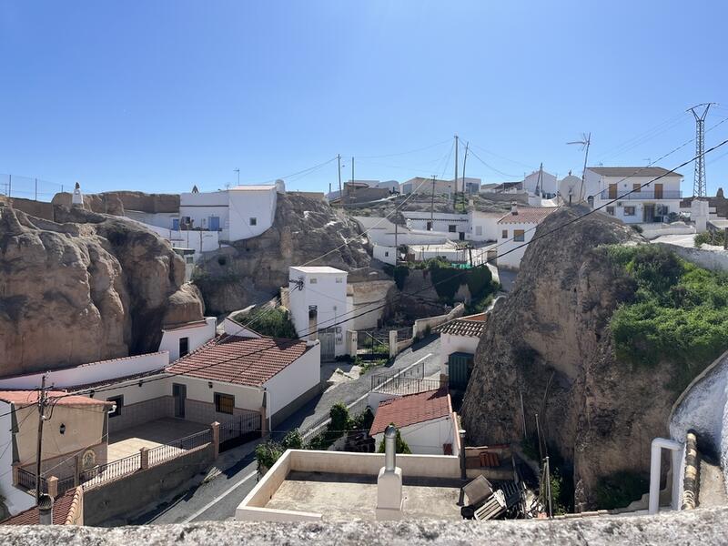 4 Cuarto Casa Cueva en venta