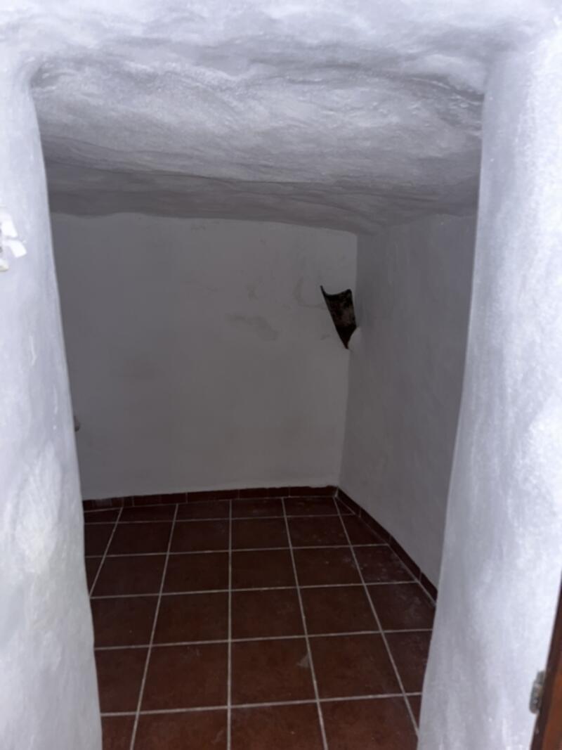 3 sovrum Grottahus till salu