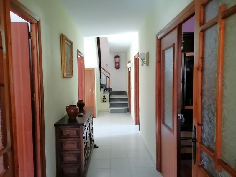 8 bedroom Country House for sale 8 bedroom Country House for sale