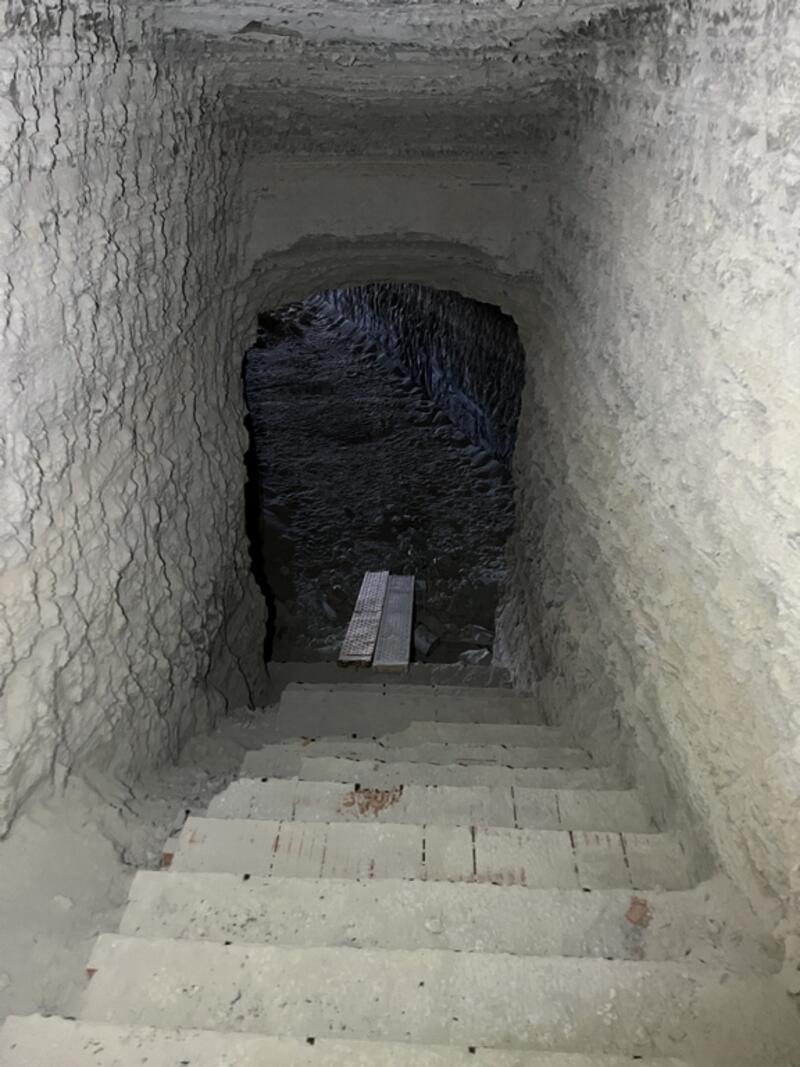 8 bedroom Cave House for sale