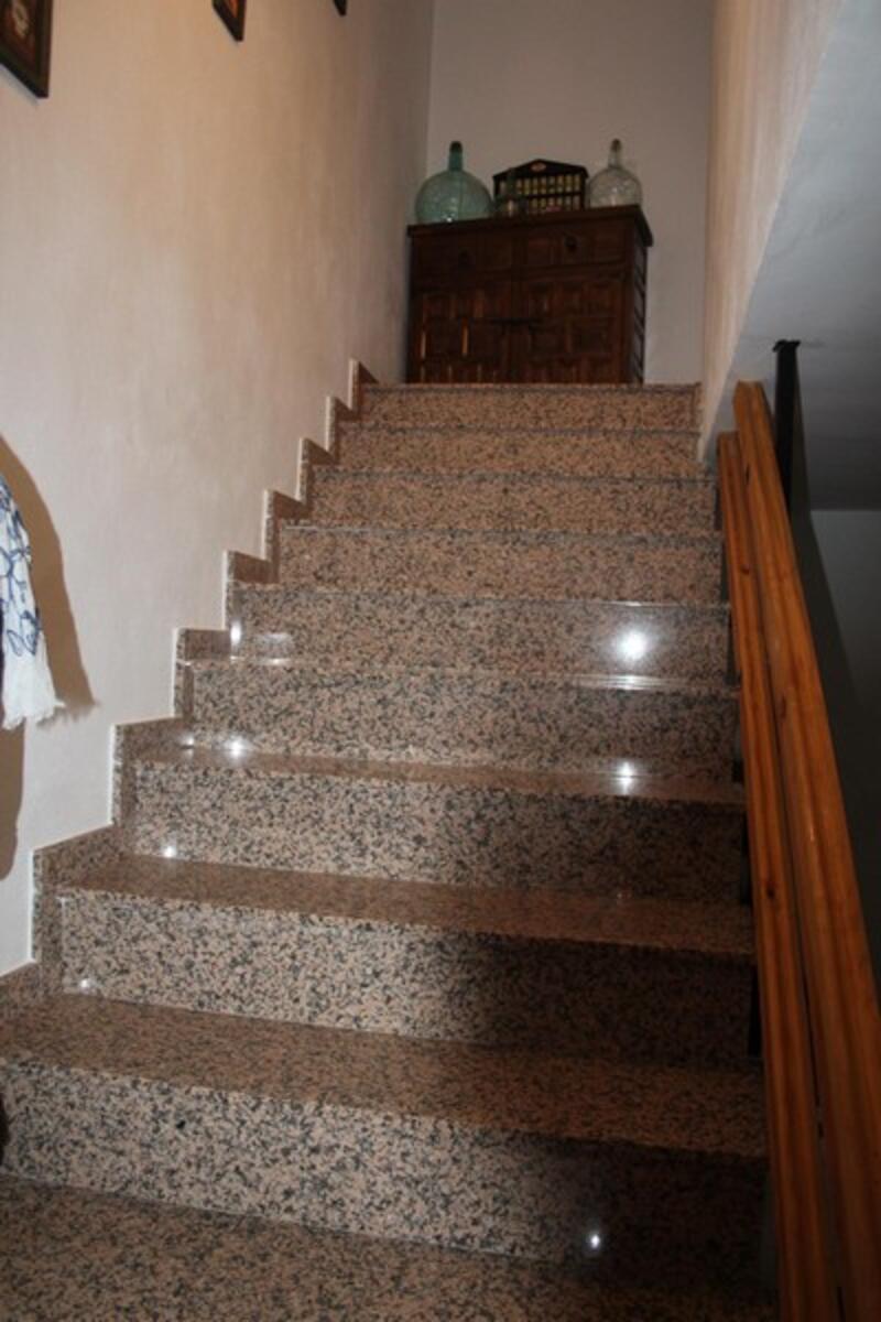 4 bedroom Cave House for sale