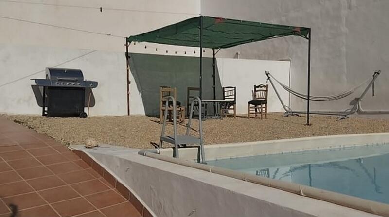 4 bedroom Country House for sale