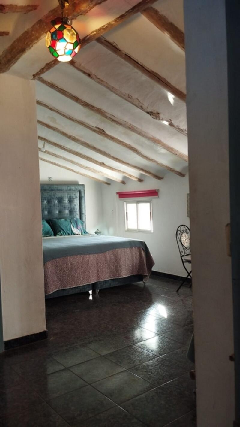 4 bedroom Country House for sale