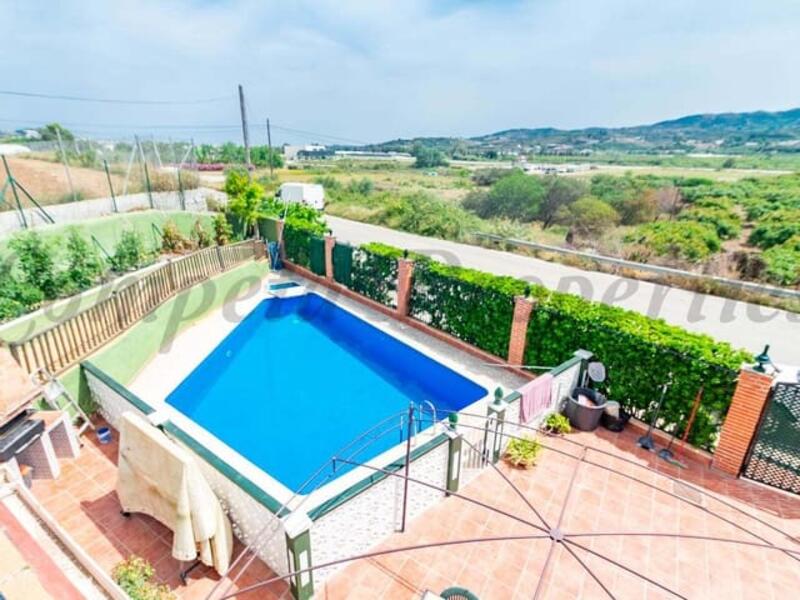 4 bedroom Villa for sale