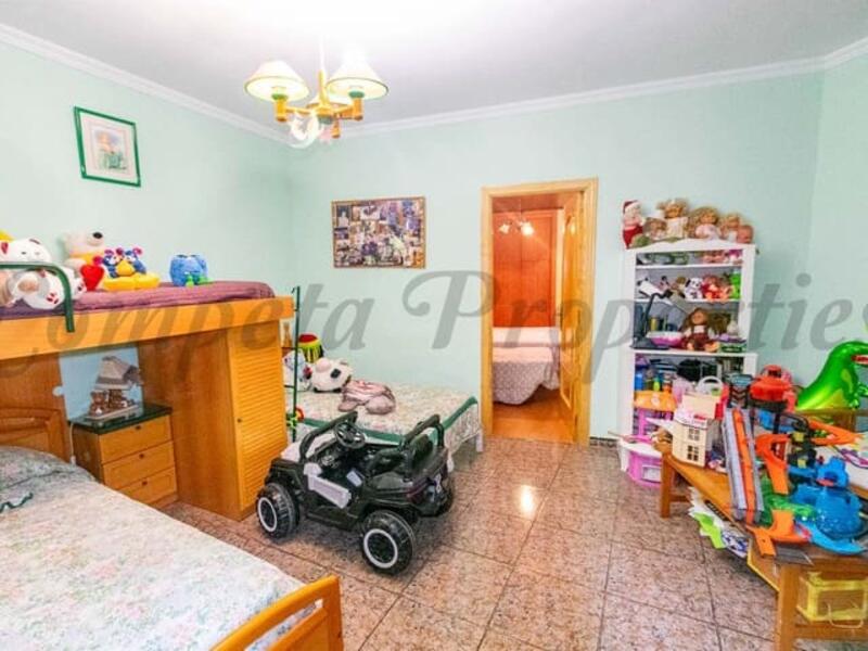 4 bedroom Villa for sale