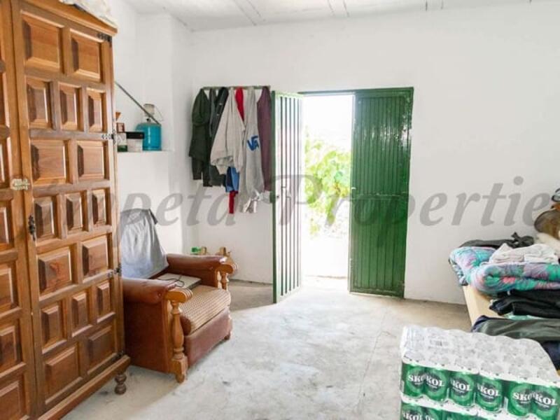 2 Cuarto Casa de Campo en venta