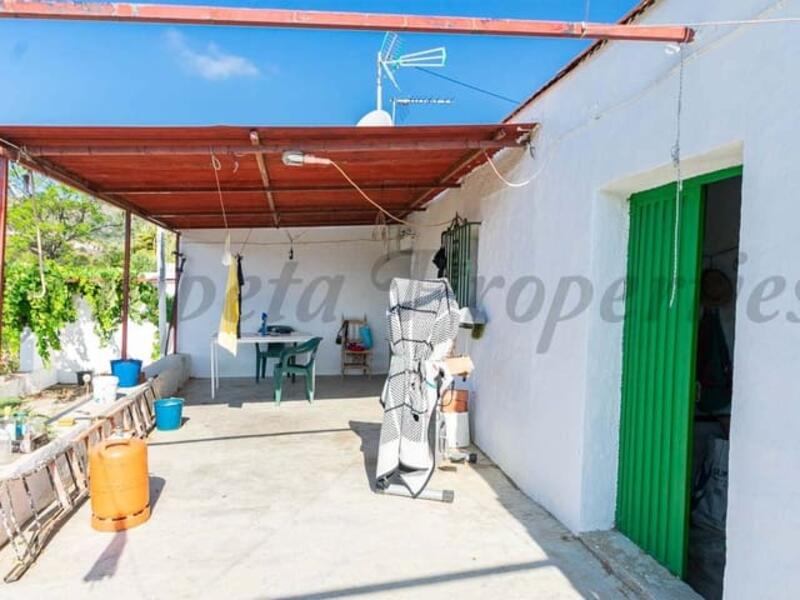2 Cuarto Casa de Campo en venta