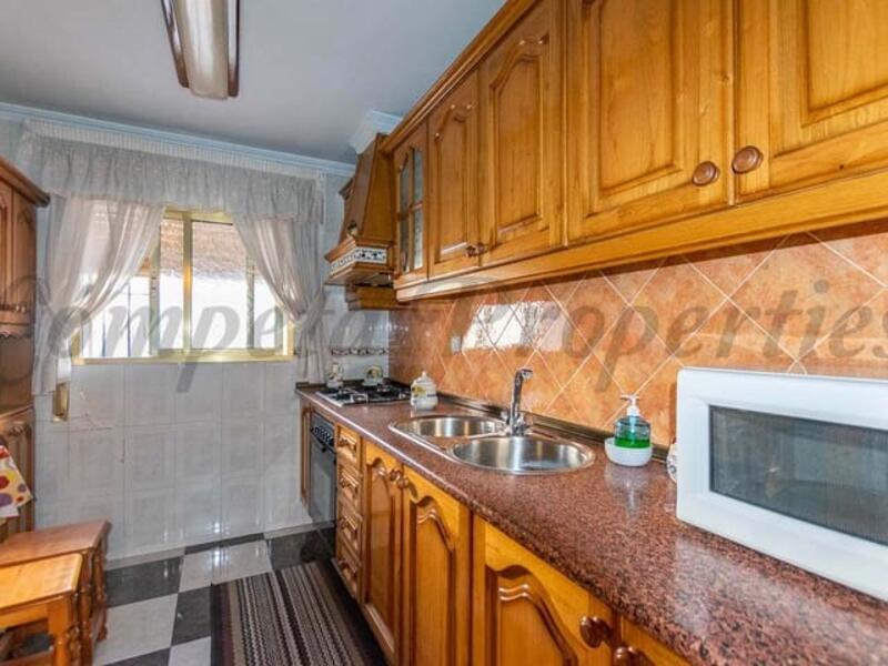 3 bedroom Townhouse for sale