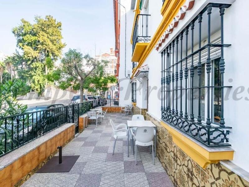 Gezinswoning Te koop in Competa, Málaga