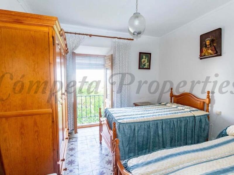 7 slaapkamer Gezinswoning Te koop