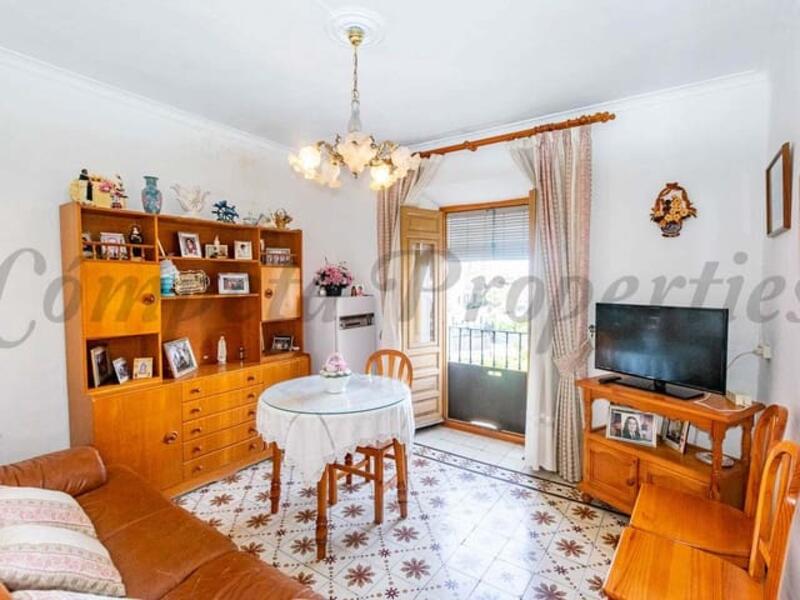 7 slaapkamer Gezinswoning Te koop