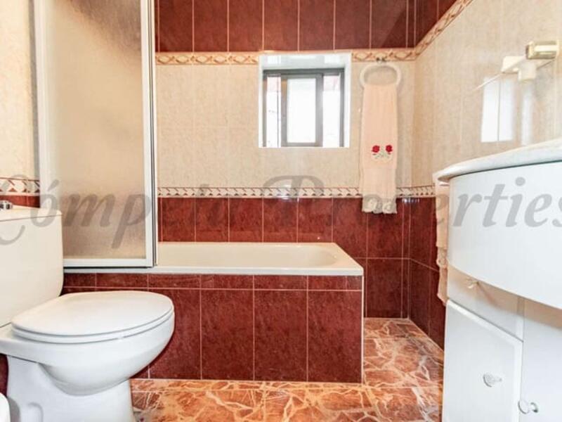 3 bedroom Townhouse for sale