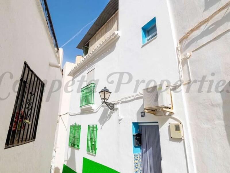 Rekkehus til salgs i Torrox, Málaga