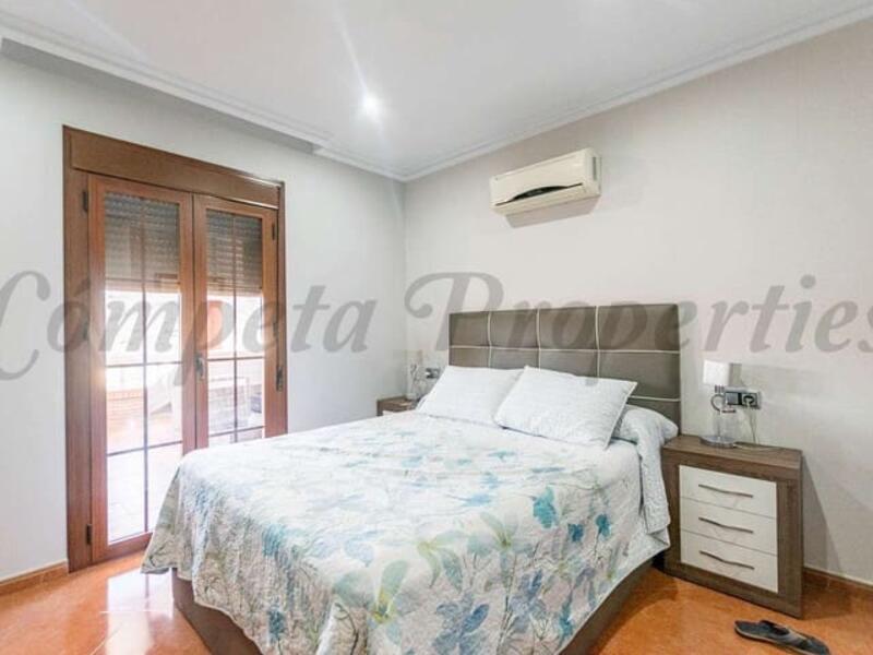 3 Schlafzimmer Stadthaus zu verkaufen