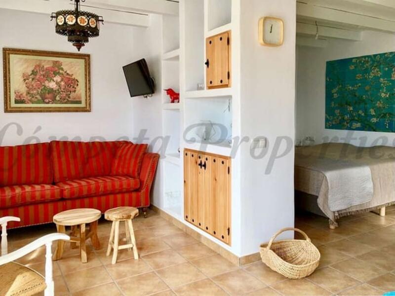 8 Cuarto Villa en venta