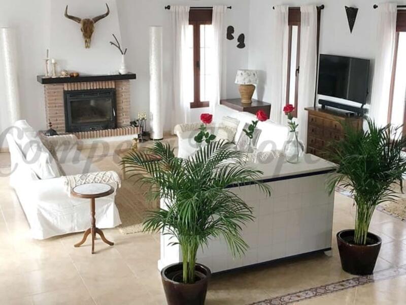 8 Cuarto Villa en venta