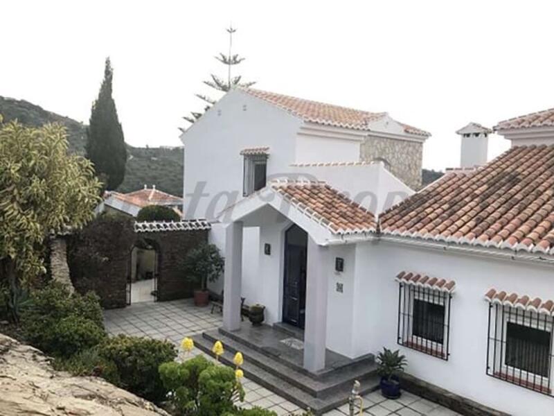 4 chambre Auberge à vendre