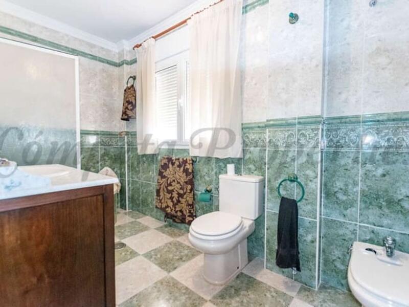 4 slaapkamer Villa Te koop