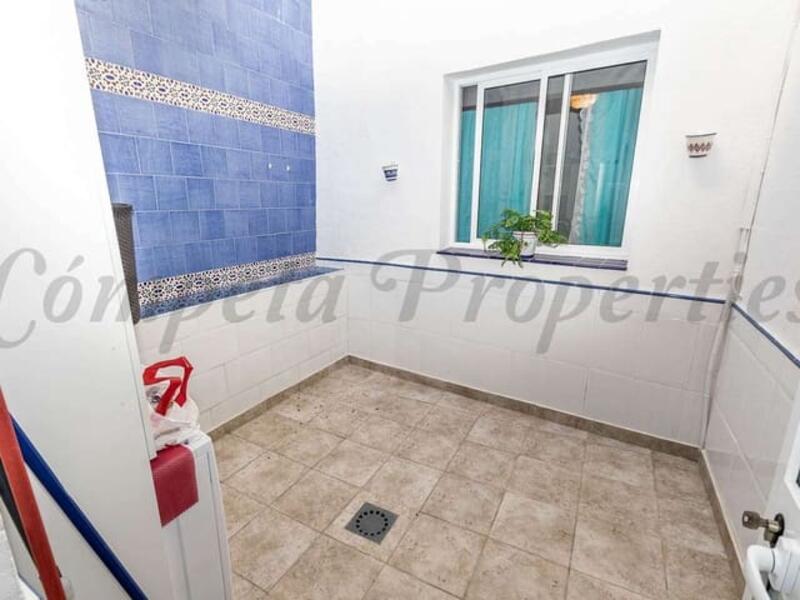 3 Cuarto Adosado para alquiler a largo plazo