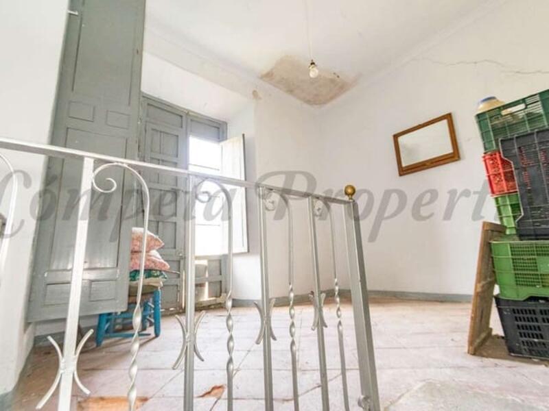 4 Schlafzimmer Stadthaus zu verkaufen