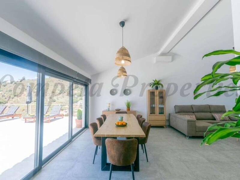 4 Schlafzimmer Villa für Langzeitmiete