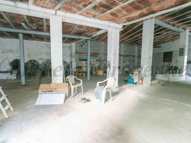 Local Commercial à vendre