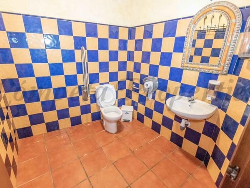Gezinswoning Te koop