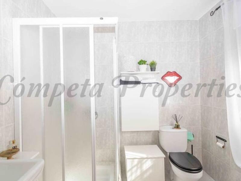 5 bedroom Country House for sale