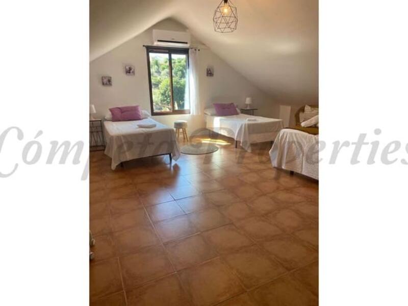 3 Cuarto Casa de Campo en venta