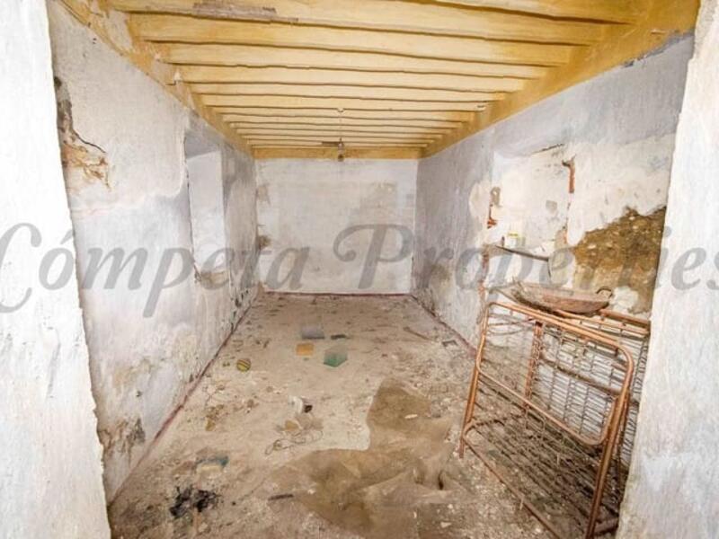 Townhouse for sale