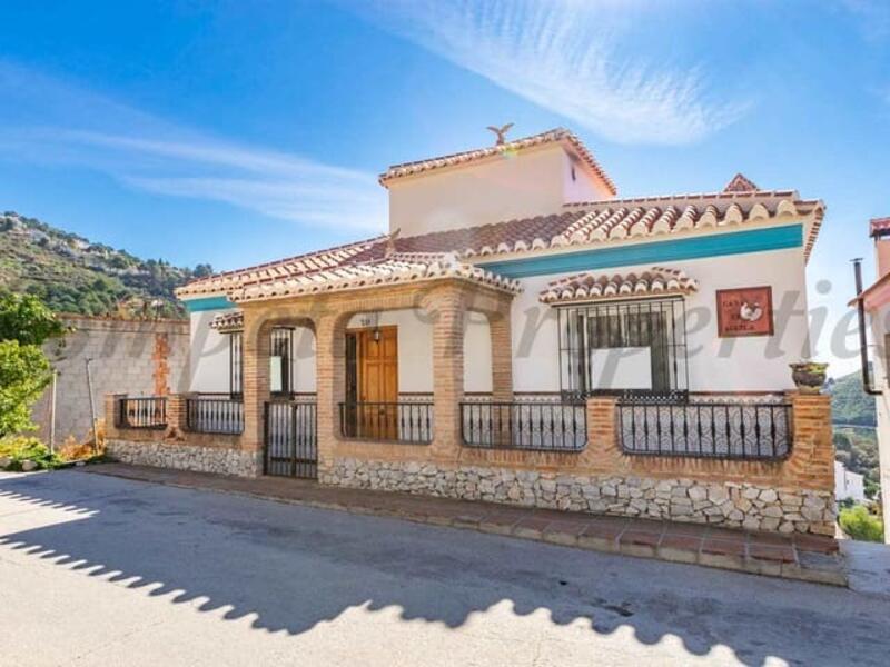 Rekkehus til salgs i Competa, Málaga