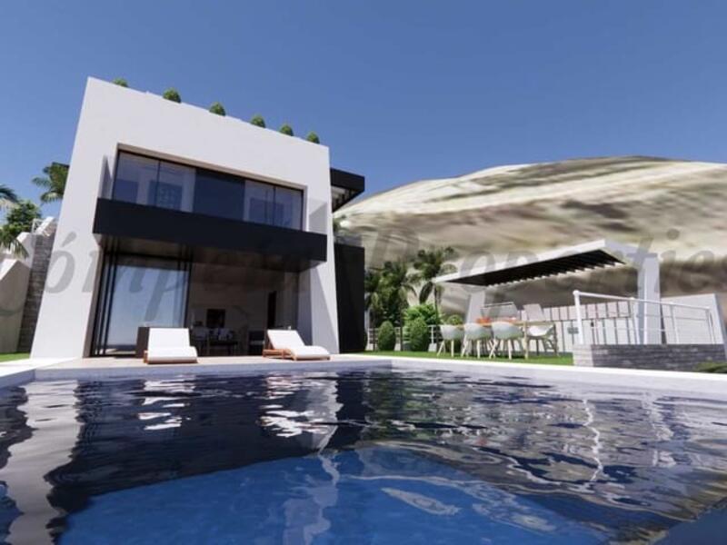 4 bedroom Townhouse for sale