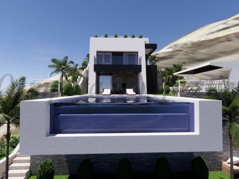 4 bedroom Townhouse for sale