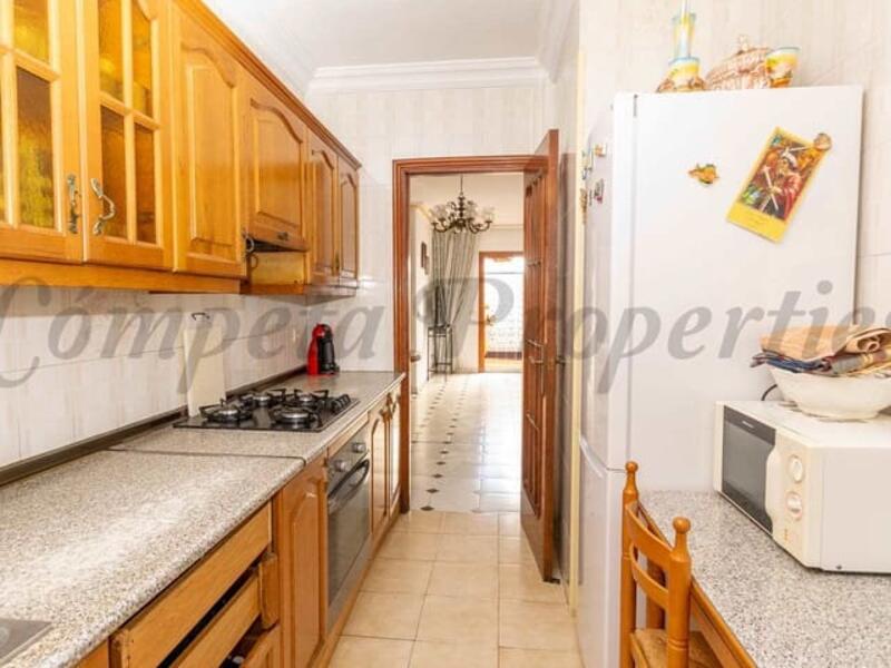 8 Schlafzimmer Stadthaus zu verkaufen