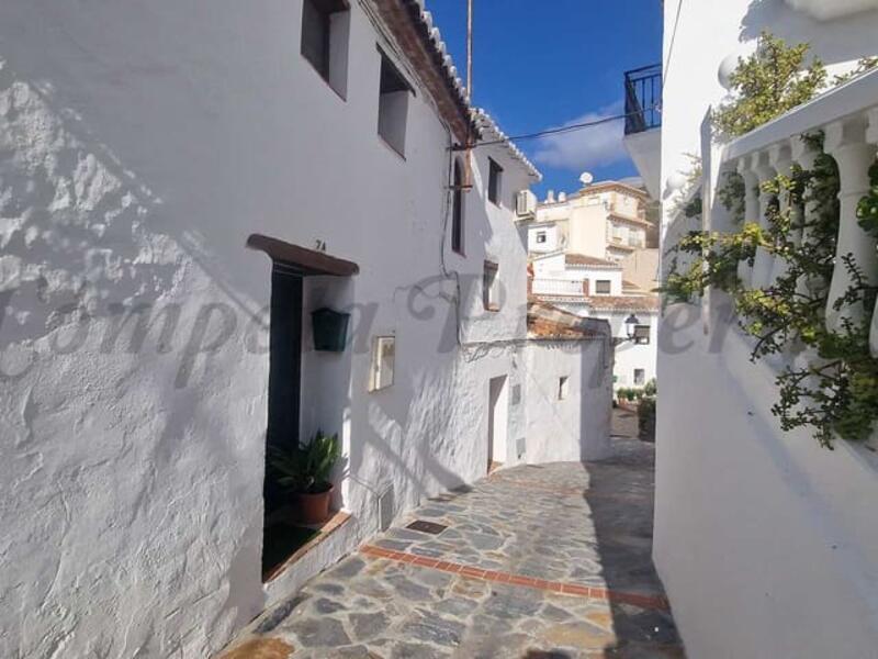 Maison de Ville à vendre dans Sedella, Málaga