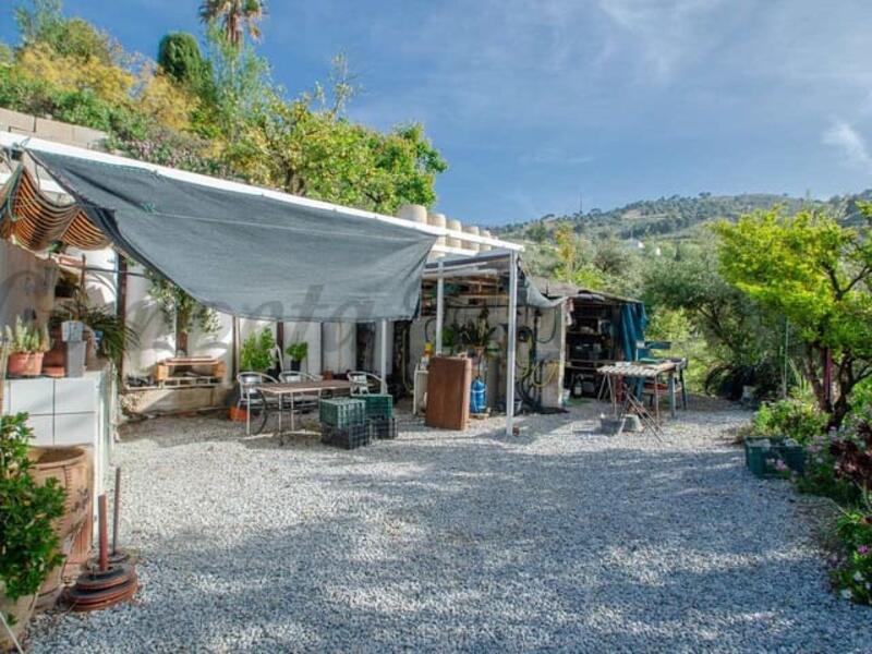 1 bedroom Country House for sale