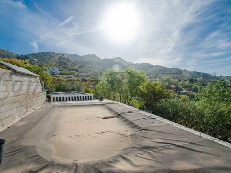 1 bedroom Country House for sale