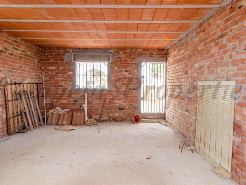 3 slaapkamer Gezinswoning Te koop