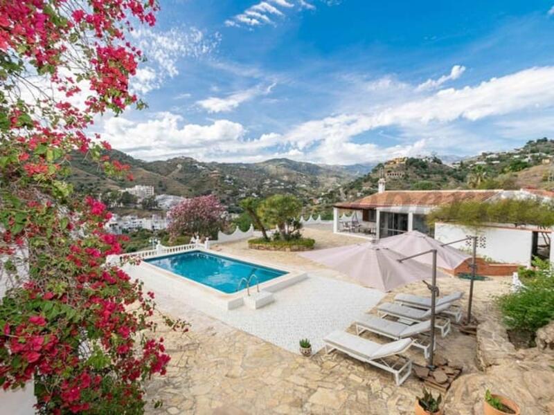 Herregård til salgs i Torrox, Málaga