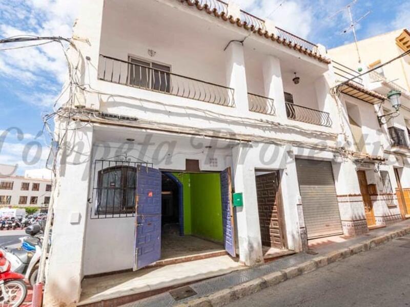 Adosado en venta en Nerja, Málaga