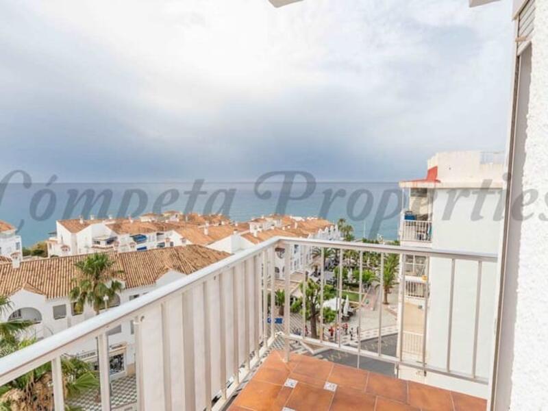 Apartamento en venta en Nerja, Málaga