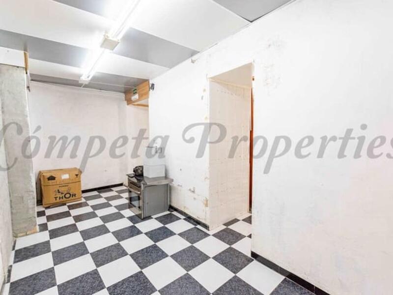 2 slaapkamer Gezinswoning Te koop