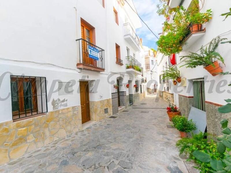Adosado en venta en Archez, Málaga