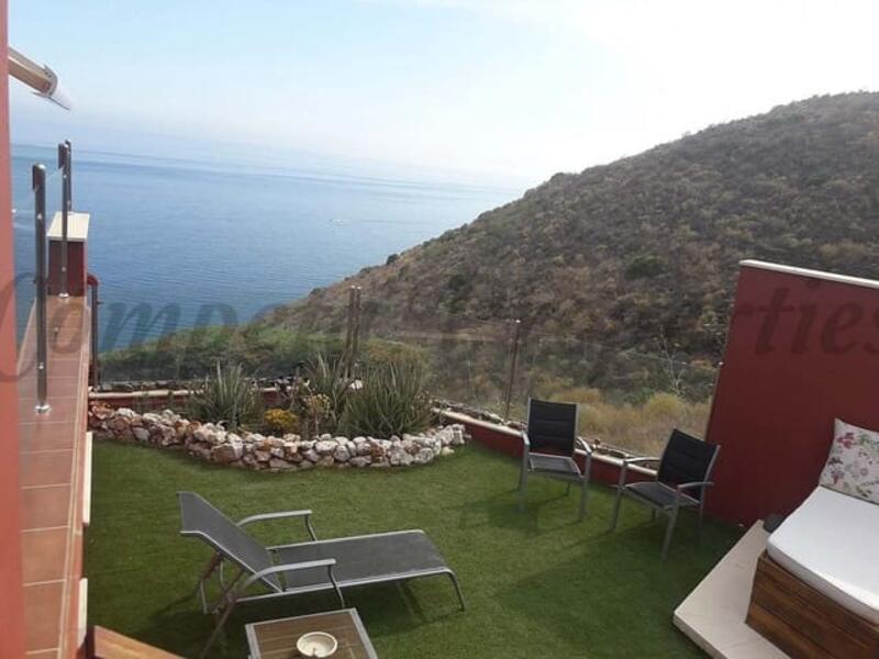 5 bedroom Villa for sale