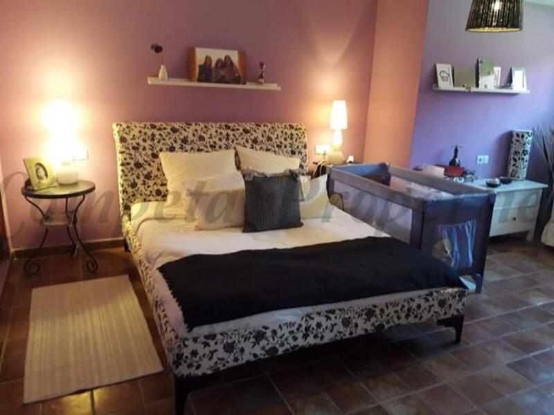 5 bedroom Villa for sale