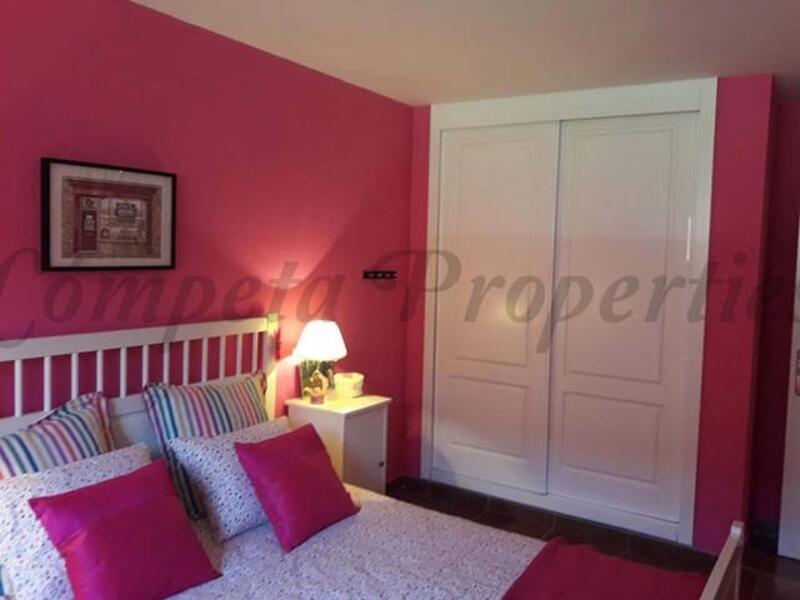 5 bedroom Villa for sale