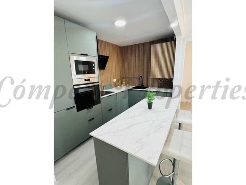 3 slaapkamer Appartement Te koop