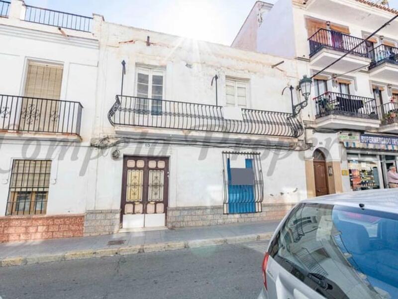 Stadthaus zu verkaufen in Nerja, Málaga