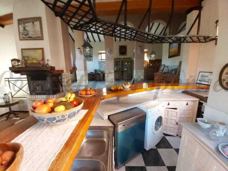 4 slaapkamer Villa Te koop
