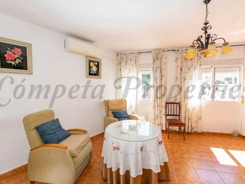 3 bedroom Townhouse for sale